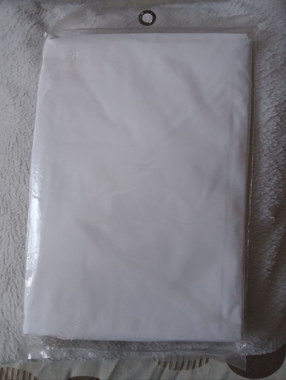 Deluxe Vinyl White Mattress Cover - Twin. Never Used. - Picture 3 of 3